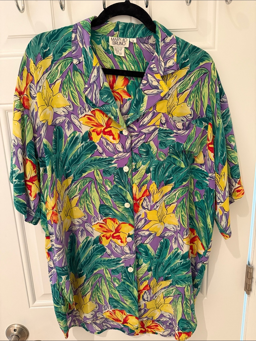 Mary Jo Bruno Vintage Hawaiian Tropical Floral Button-Up Silk Blouse